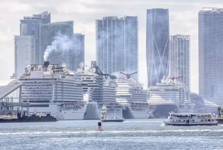 Miami bate récord de pasajeros de cruceros en 2023
