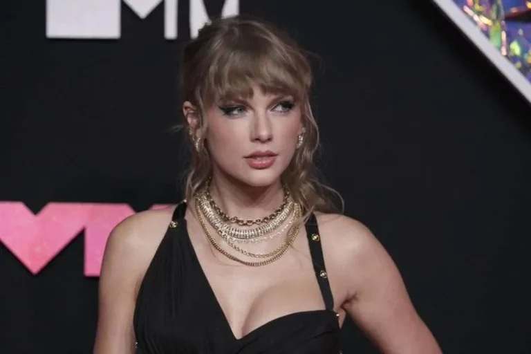 Taylor Swift víctima de imágenes pornográficas falsas en X