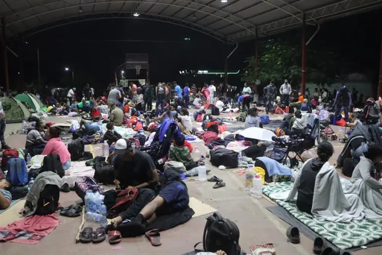 Engaña INM a migrantes para disolver caravana