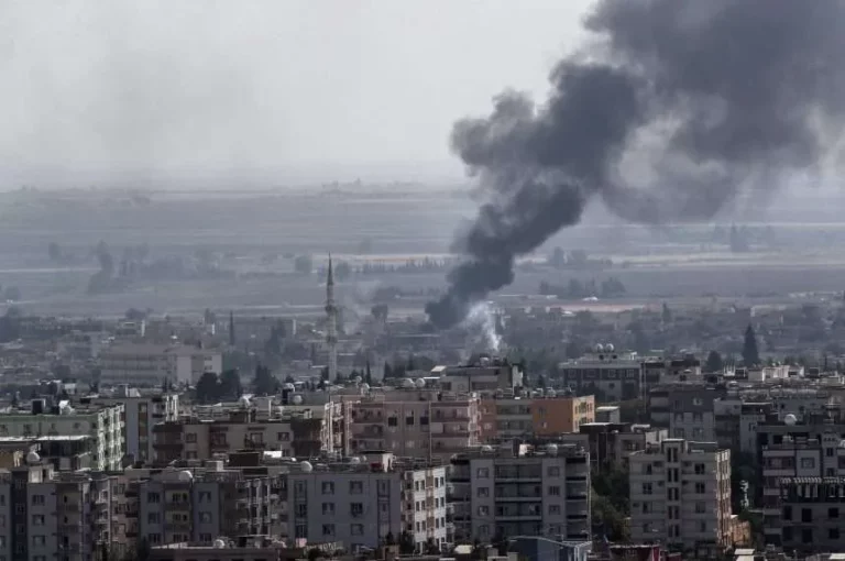 Tensión mundial: Irán ataca con misiles consulado de EU en Irak y bases del EI en Siria