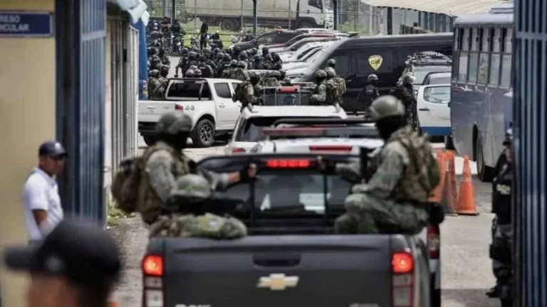 Ecuador enfrenta un grave conflicto armado interno