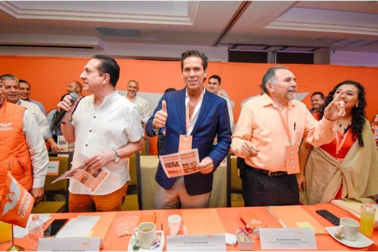 Roberto Palazuelos, un peligro para Morena