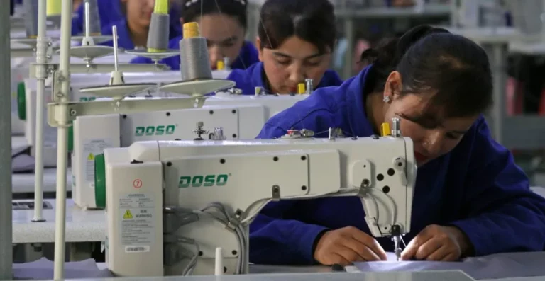 Se requerirán más empleados si reducen la jornada laboral