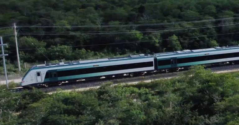 Hoteleros de la Riviera Maya llaman a reparar carreteras afectadas por el Tren Maya
