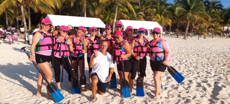 Mujeres sobrevivientes de cáncer de mama protagonizan Festival Rosa Mexicano