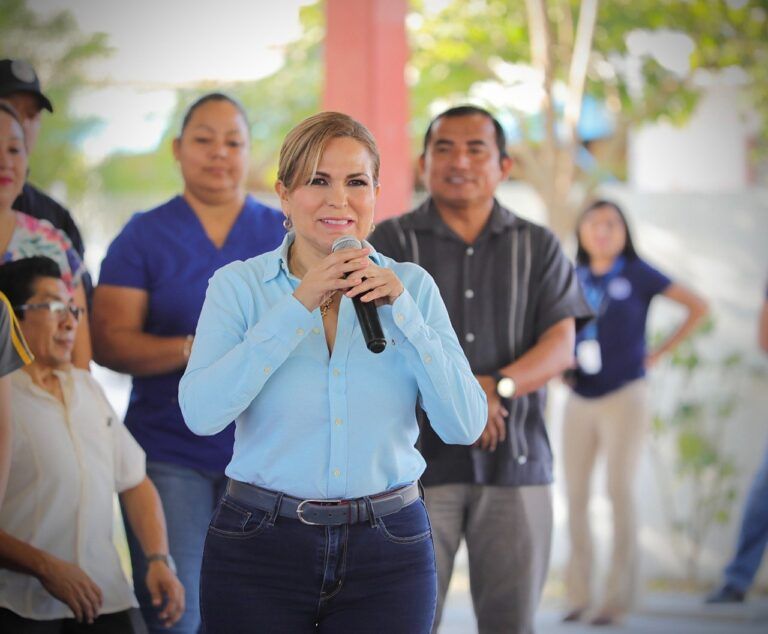 Gobierno de Solidaridad brinda apoyo a estudiantes de primaria y secundaria