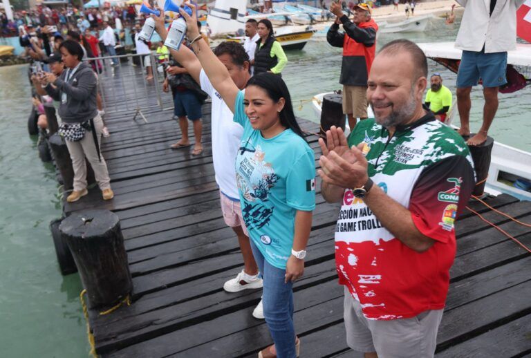 Gran ambiente deportivo en Puerto Morelos con el XIX Maratón de Aguas Abiertas, “Ruta del Arrecife”
