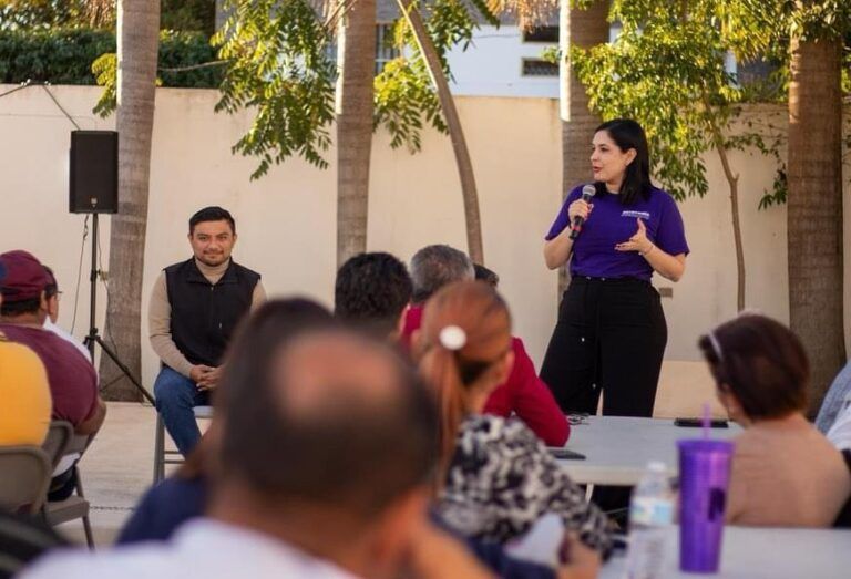 Estefanía Mercado realiza productivo encuentro con taxistas de Playa del Carmen