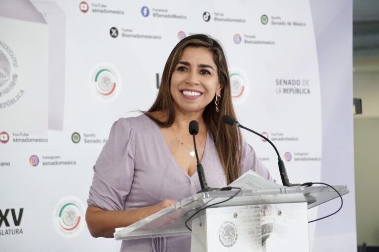 Marybel Villegas pide licencia ante el Senado, dice que se ve en la boleta electoral del 2 de junio