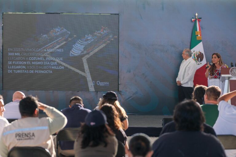López Obrador inaugura tramo Cancún-Playa del Carmen del Tren Maya