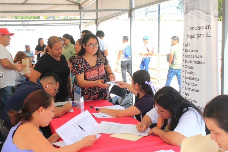 CROC impulsa jornadas de reclutamiento laboral