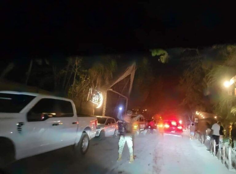 Asesinan a tres en Tulum anoche