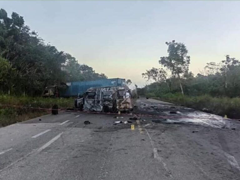 Tragedia en carretera de Quintana Roo, se reportan 9 muertos
