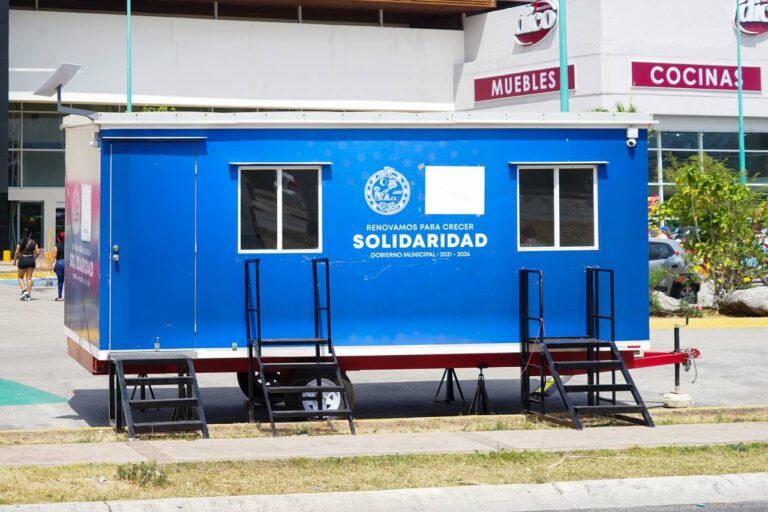 Acercan trámites con unidades móviles de la Tesorería