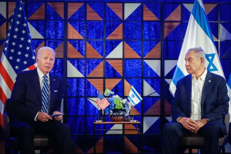 Biden advierte a Netanyahu que apoyo de EU podría cambiar si no protege a civiles en Gaza