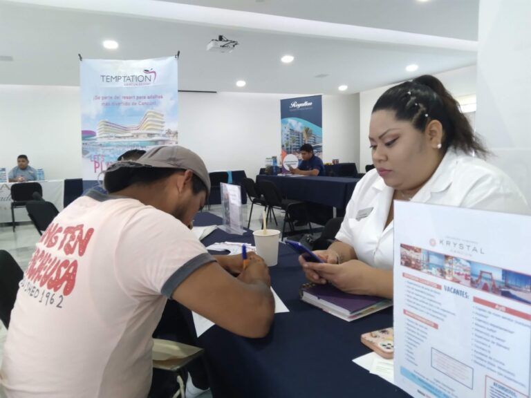 Ofertan 700 vacantes en Feria de Empleo Hotelera