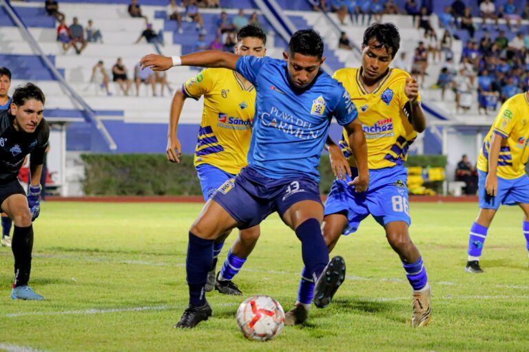 Inter Playa goleó al Deportivo Napoli y firmó su boleto a la liguilla