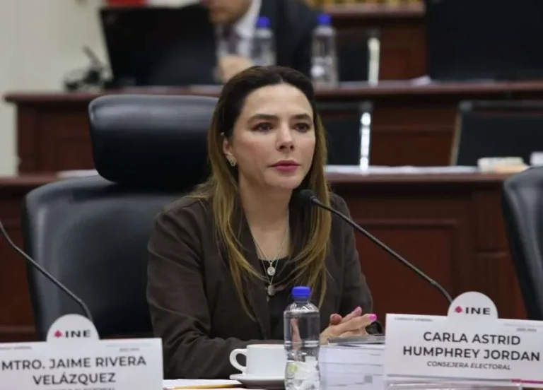 Violencia política en contra de las mujeres en los espacios digitales durante las campañas