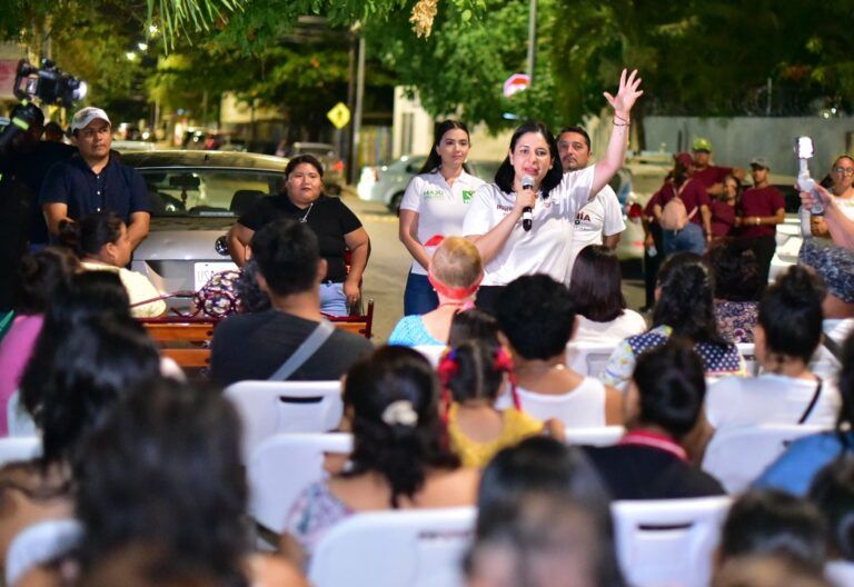 Solidarenses confían en las propuestas de Estefanía Mercado