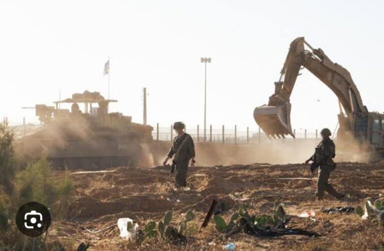 Destruye el ejército israelí con buldóceres y bombas la ciudad gazatí de Jabaliya
