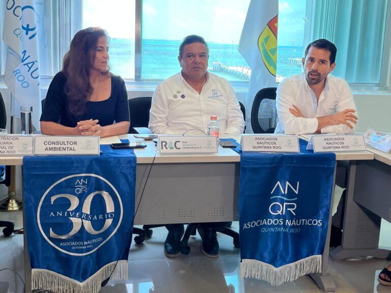 Náuticos instalarán tres nuevas esculturas en zona de arrecifes