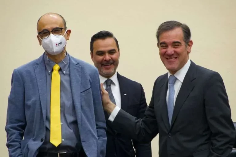 Córdova Vianello en la mira de la FGR, la ASF y el OIC del INE