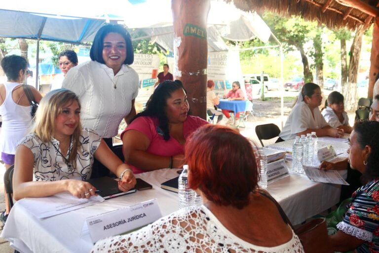 Organiza DIF Puerto Morelos Feria de Servicios Integrales para la Familia