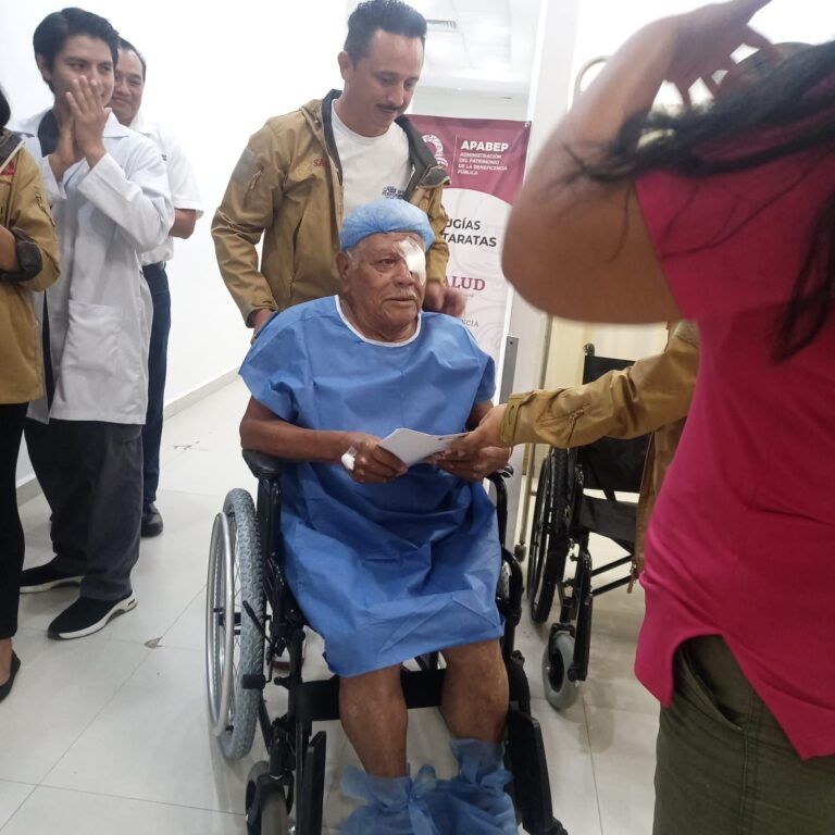 Cirugías gratuitas de cataratas y pterigión a portomorelenses