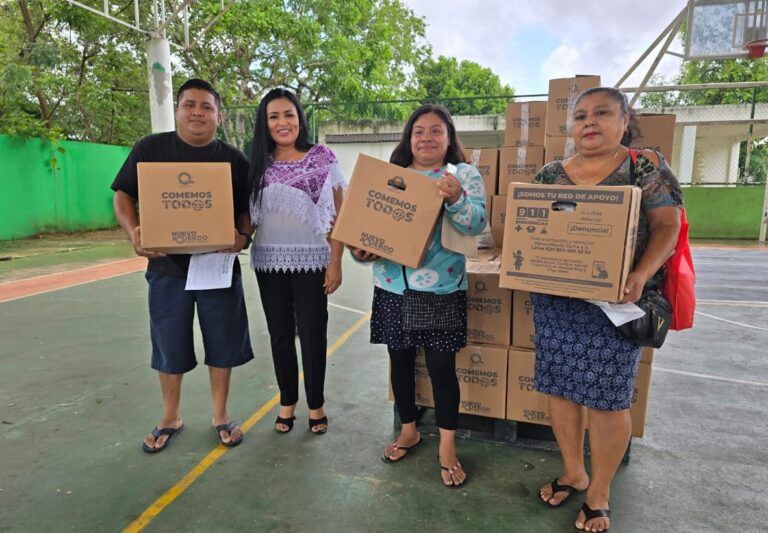 Encabeza Blanca Merari entrega de apoyo alimentario a mujeres de Leona Vicario