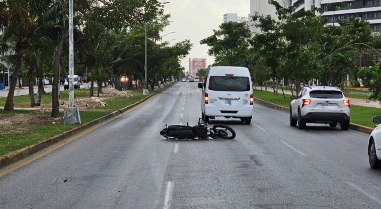 Aumentan accidentes de tránsito en Cancún a consecuencia del mal tiempo
