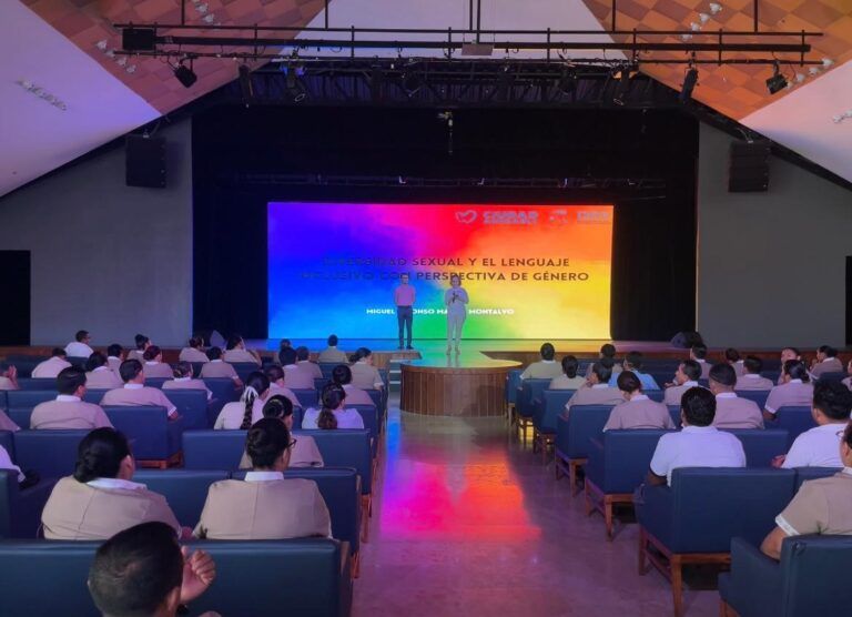 Imparten conferencia sobre lenguaje inclusivo con perspectiva de género