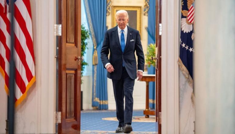 Retira Biden candidatura: “Es lo mejor”, afirma