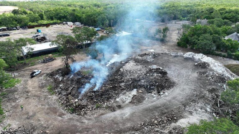 Gobierno de Solidaridad controla incendio y suspende obras de CADU