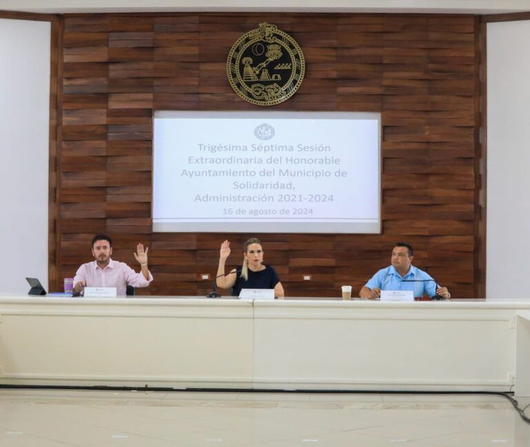 Solidaridad fortalece servicios, con acuerdos aprobados en cabildo