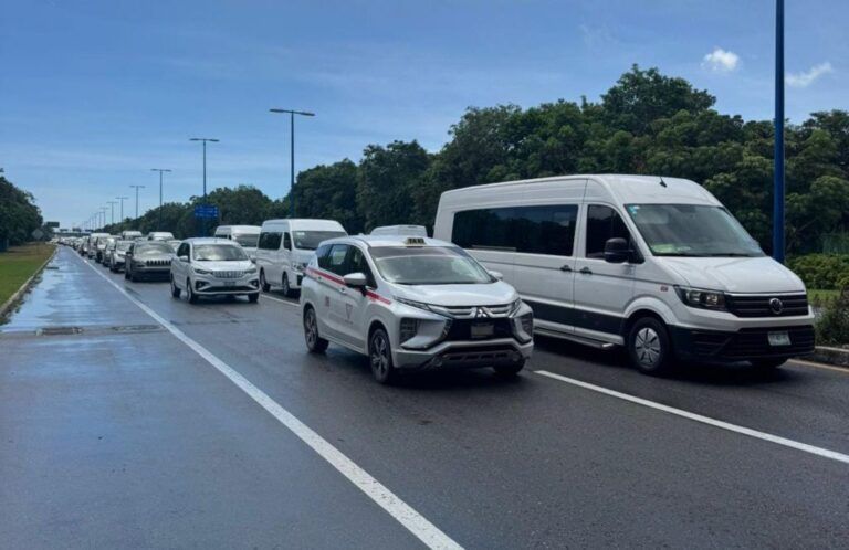Caravana de transportistas termina en pleito dentro del aeropuerto de Cancún