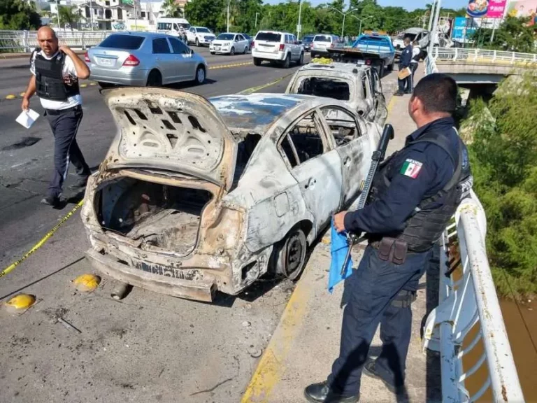 Explosiones y enfrentamientos cimbran a la población en Sinaloa