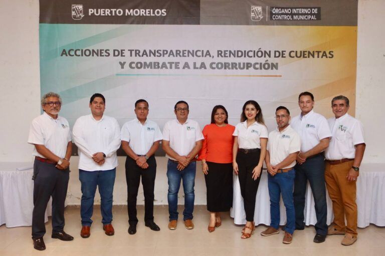 Capacitan a servidores públicos de Puerto Morelos para una entrega-recepción transparente