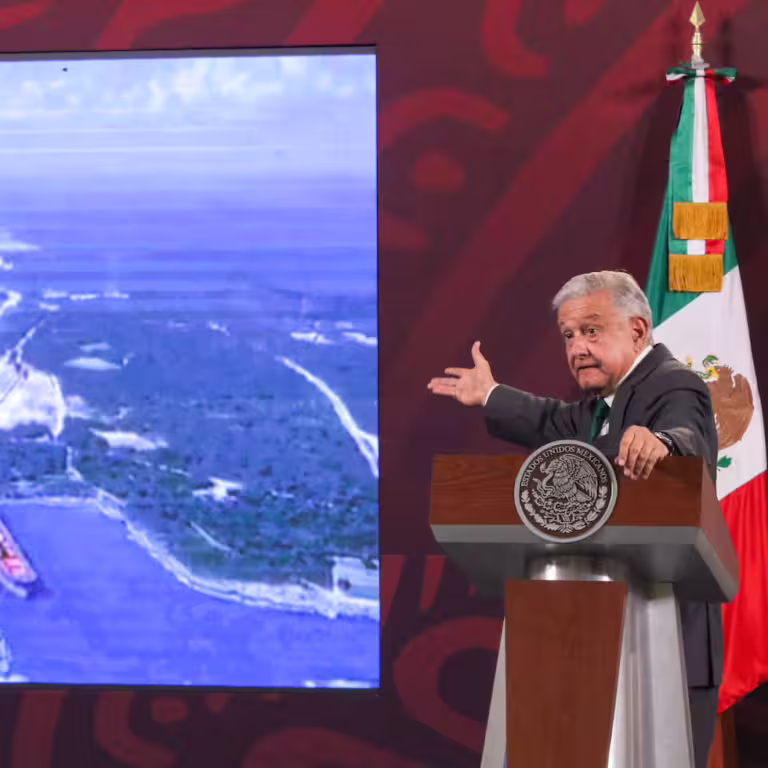 Declara AMLO Área Natural Protegida a Sactun, mina a cielo abierto propiedad de la compañía de Vulcan Materials de Estados Unidos