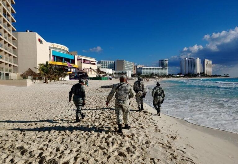 Joven extranjera muere ahogada en playa Gaviota Azul, de Cancún