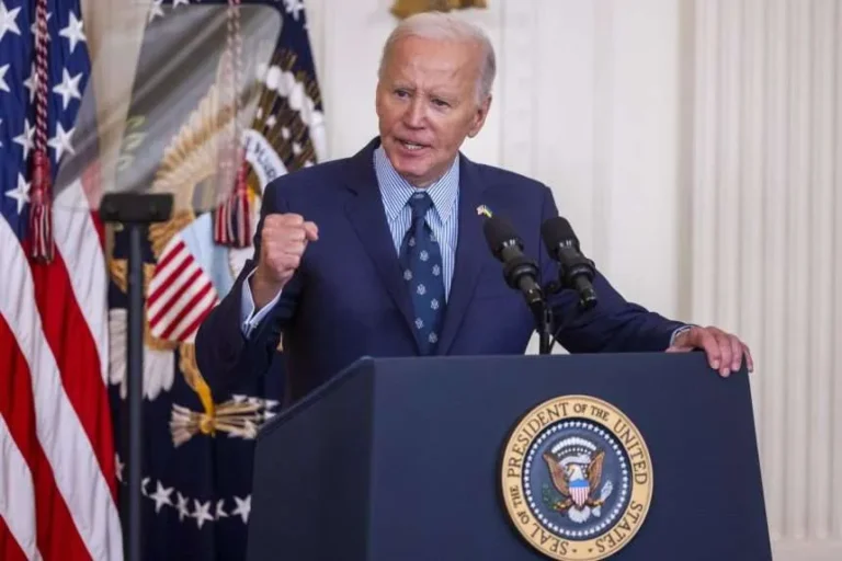 Biden dice que hablará pronto con Netanyahu y que «debe» evitarse una guerra total