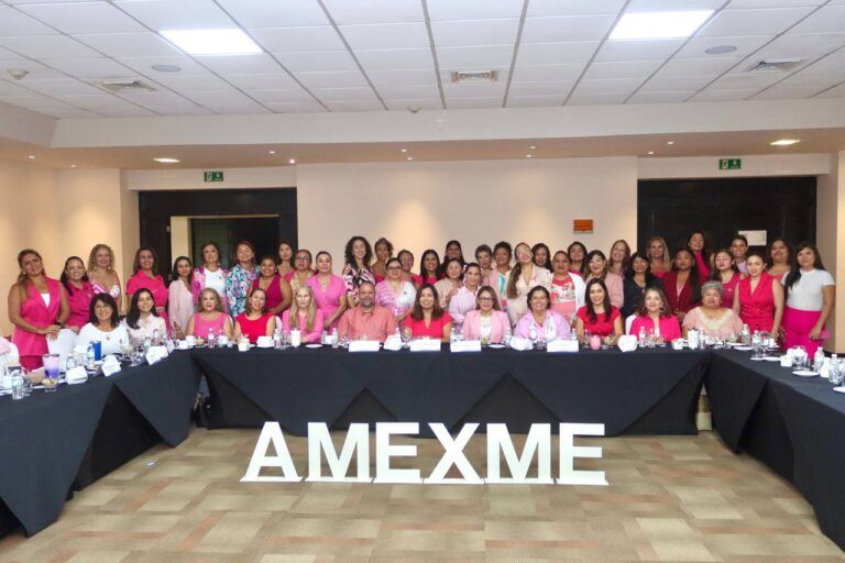 Mujeres empresarias trabajan unidas en la construcción de un mejor futuro para Puerto Morelos