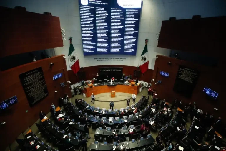 Senado recibe renuncias de 8 de los 11 ministros de la SCJN