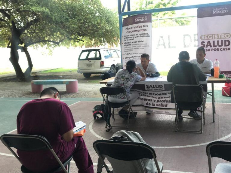 Avanza contratación de profesionales de la salud en Cancún