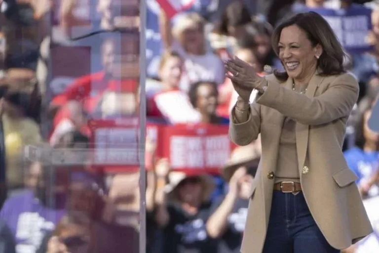 Campaña de Harris cree que Trump se proclamará ganador antes de que acabe el conteo: El Diario NY