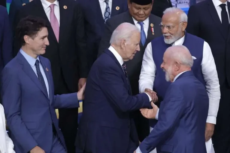 En plena fase de guerra en Ucrania, piden que Biden se retire por demencia