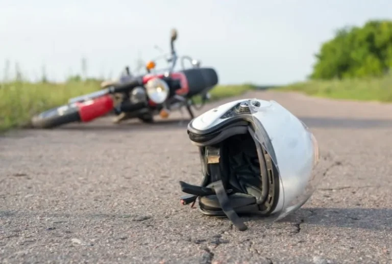 Generan motociclistas problema de salud pública