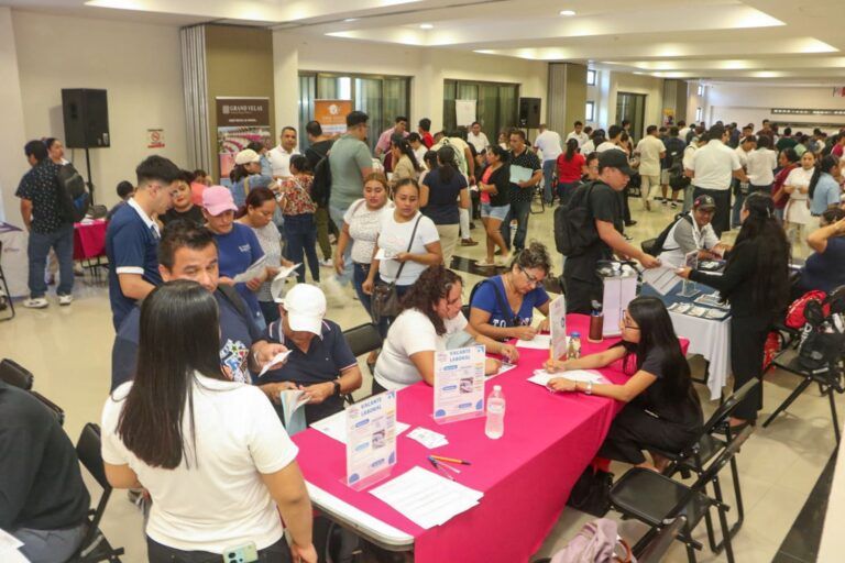 La CROC realiza su Primera Feria de Reclutamiento Laboral del 2025
