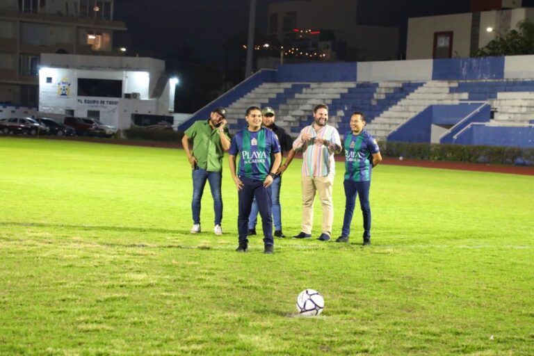 Inaugura el presidente del DIF Solidaridad el Torneo de Clausura 2025 de la Liga Premier Profesional del Inter Playa del Carmen