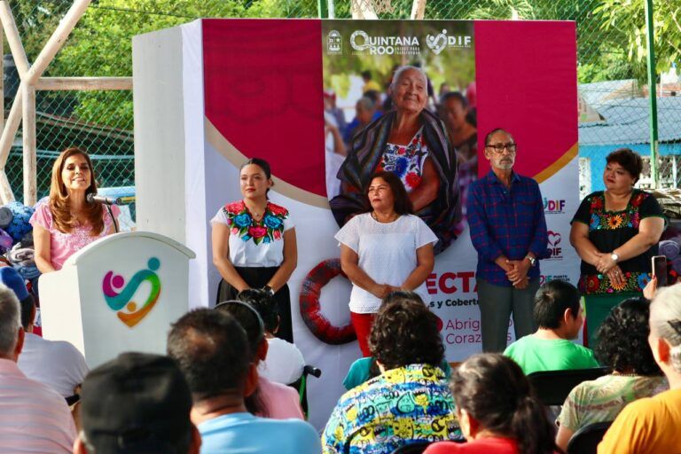 En jornada del programa “Abrazando Corazones”, entregan cobertores en Leona Vicario