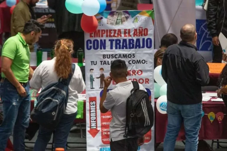 Desaparecieron más de 405 mil empleos formales en diciembre de 2024: IMSS